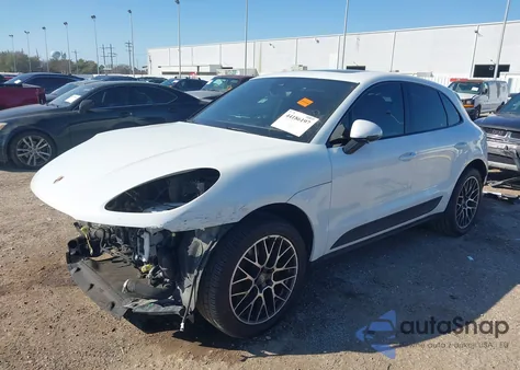 2017 Porsche Macan from USA, damaged, VIN WP1AA2A51HLB81139